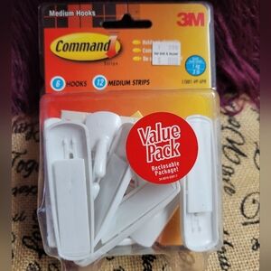 Command value pack of medium 3M hooks 6 hooks 12 strips
